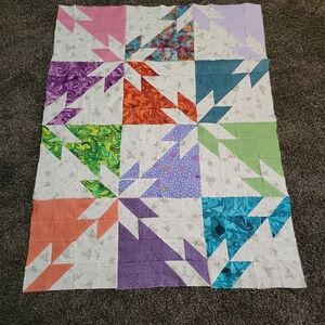 Quilt Top Handmade New Unfinished "Rose Garden Star" 36"x 45"